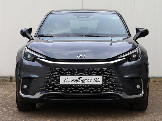 Lexus LBX Cool 2WD | Advanced Pack | Mark Levinson | 360 Camera