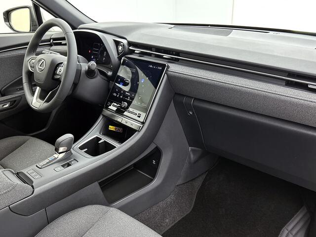 Lexus LBX Business Line 2WD | BTW Voertuig | Premium uitgevoerd | Onderweg-naar-dealer