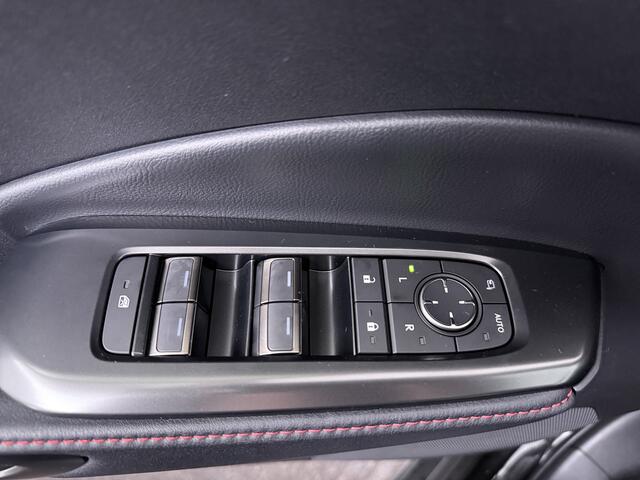 Lexus LBX Emotion 2WD