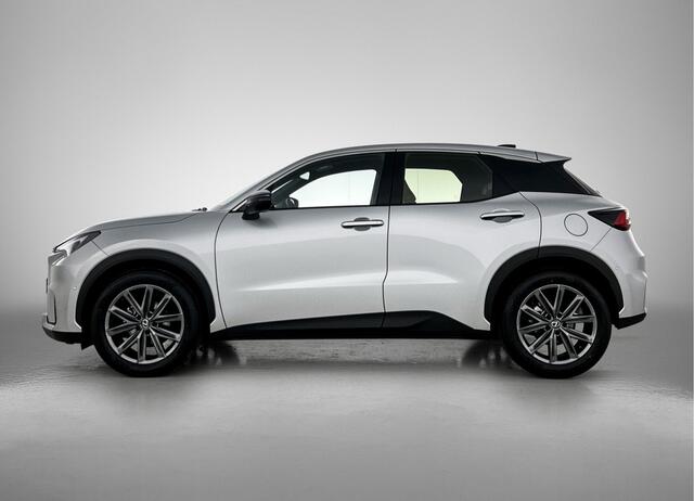 Lexus LBX Relax 2WD | Advanced Pack | Elektrische Stoelen met Geheugen | Mark Levinson |