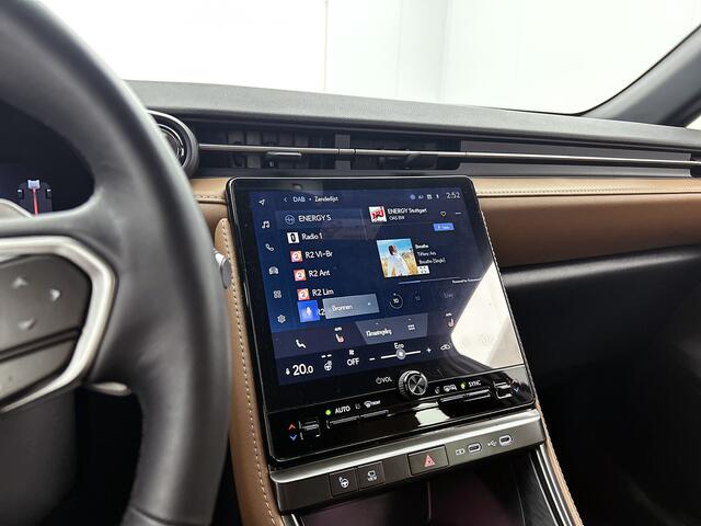 Lexus LBX Relax 2WD | Advanced Pack | Elektrische Stoelen met Geheugen | Mark Levinson |