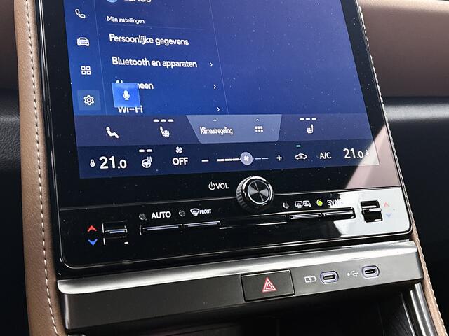 Lexus LBX Relax 2WD Limited + | Dealeronderhouden | Onderweg-naar-dealer