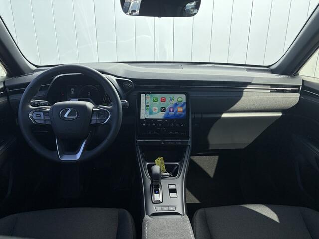 Lexus LBX Business Line 2WD Parkeer en Dodehoek Sensoren Stoel Stuur Verwarming
