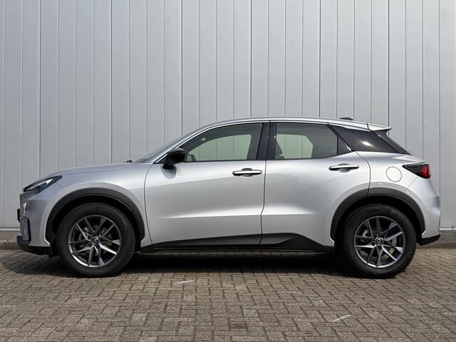 Lexus LBX Business Line 2WD Parkeer en Dodehoek Sensoren Stoel Stuur Verwarming