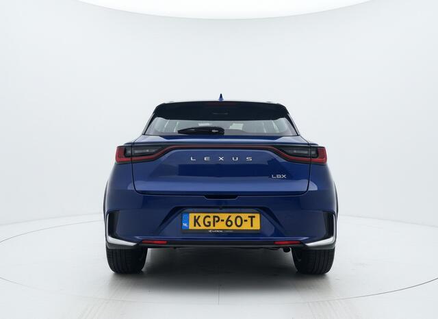Lexus LBX Elegant 2WD | Mark-Levinson | 360' Camera | Stoelverwarming |