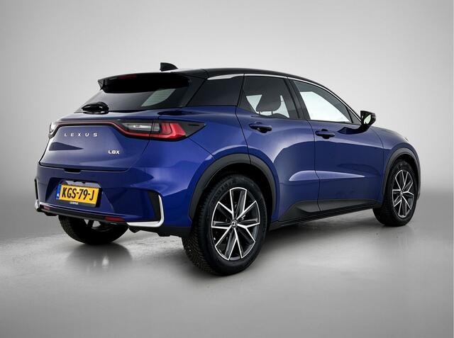Lexus LBX Cool 2WD | Apple CarPlay / Android Auto (Navigatie) | BLS | PDC |