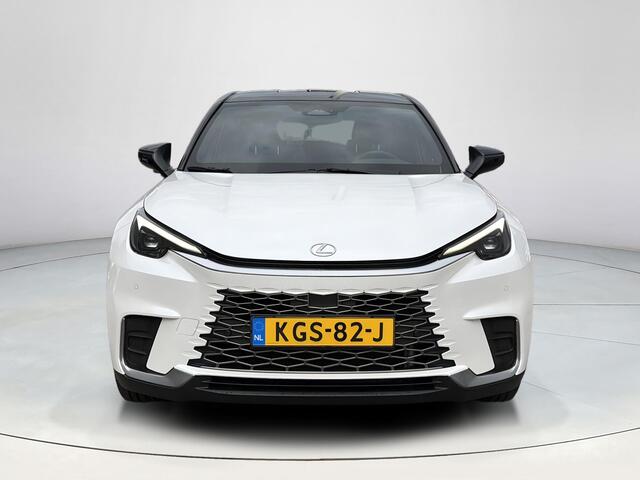 Lexus LBX Emotion 2WD Tech Pack