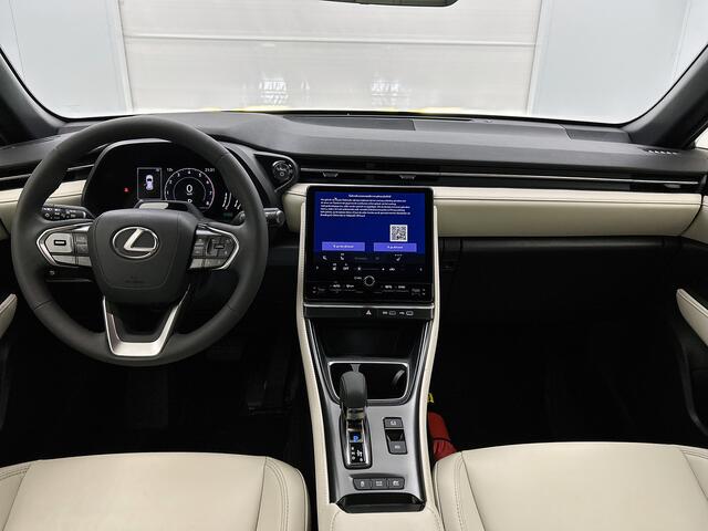 Lexus LBX Elegant 2WD | Leder | Stoelverwarming | 18" LM |