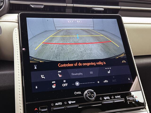 Lexus LBX Elegant 2WD | Leder | Stoelverwarming | 18" LM |