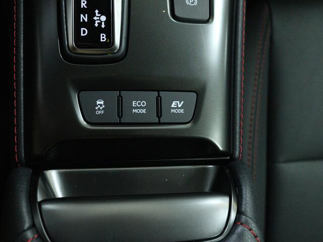 Lexus LBX Emotion 2WD