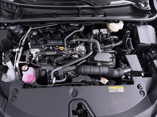 Lexus LBX Cool AWD | Premium Pack | BLS |