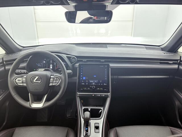 Lexus LBX Emotion 2WD | Tech Pack |