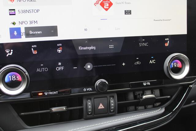 Lexus NX 450h+ AWD Luxury Line Plug-in Hybrid | Rijklaar | Afn.trekhaak | Leder | Stoelverw. | El.stoelen | LED | El.achterklep | Blind Spot