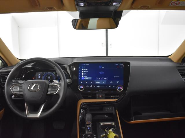 Lexus NX 450h+ AWD Plug in Hybrid Luxury Line | Trekhaak | Stoel en Stuur