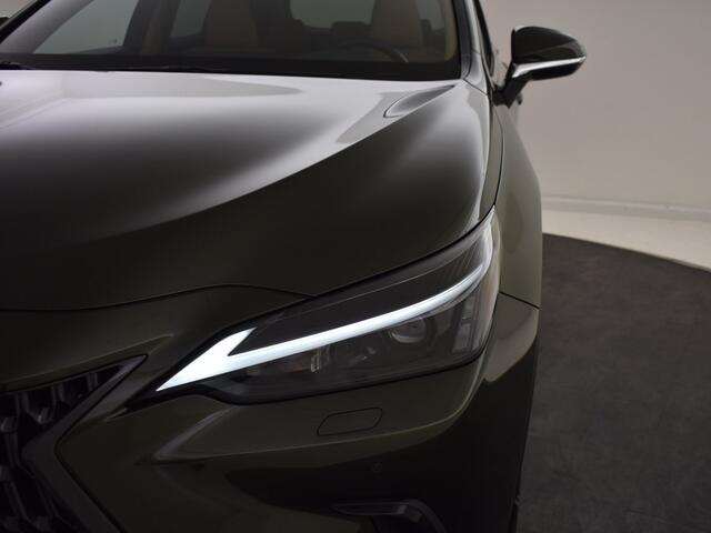 Lexus NX 450h+ AWD Plug in Hybrid Luxury Line | Trekhaak | Stoel en Stuur