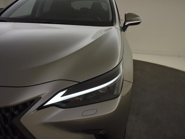 Lexus NX 450h+ AWD Plug in Hybrid Luxury Line | Trekhaak | Stoel en Stuur