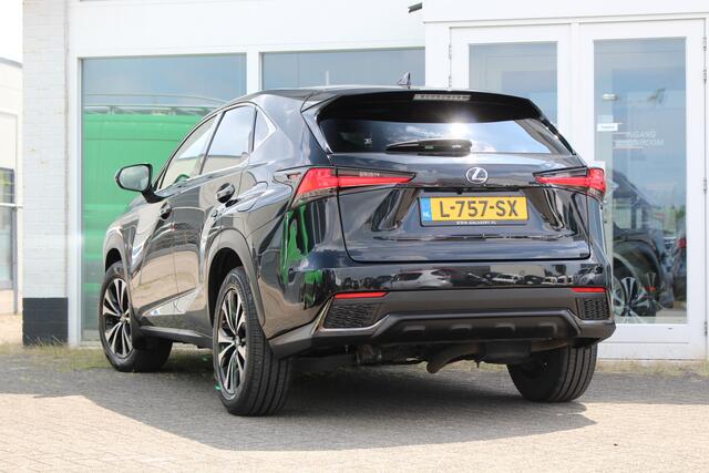 Lexus NX 300h Hybride AWD F-SPORT I Panoramadak I Applecarplay