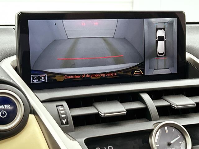 Lexus NX 300h AWD President Line