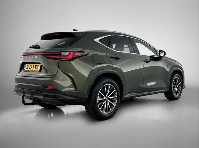 Lexus NX 450h+ AWD Launch Edition