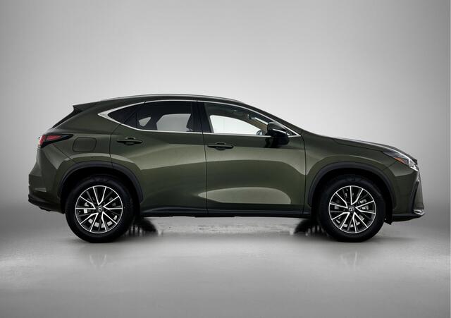 Lexus NX 450h+ AWD Launch Edition