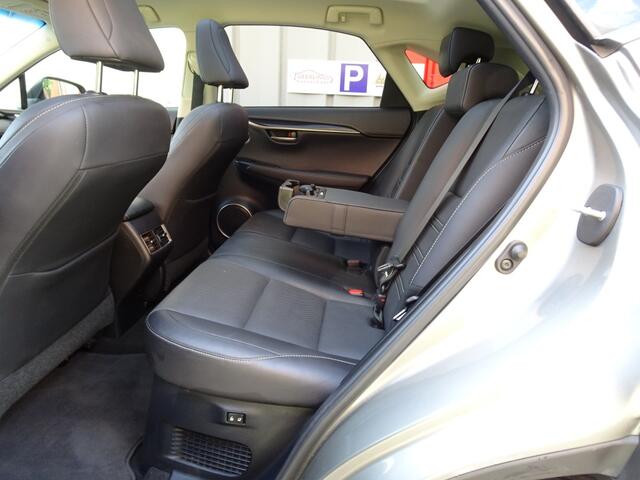 Lexus NX 300h AWD *HUD/Triple-LED/ACC/360gr/Mark L./Stoelventilatie*
