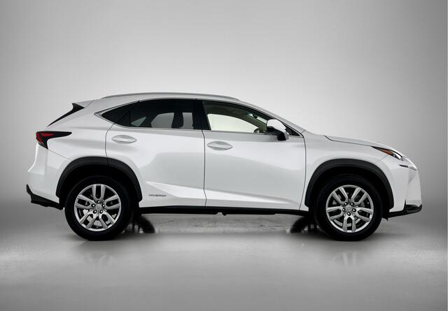 Lexus NX 300h AWD 25th Edition