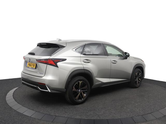 Lexus NX 300h AWD Sport Edition | 1e eigenaar | Adaptive Cruise Control | Privacy Glass | Premium Navigatie