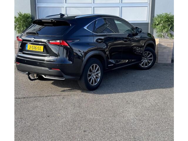 Lexus NX 300h AWD President Line /NAVI/CAMERA/AIRCO/GARANTIE/