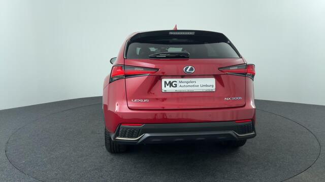 Lexus NX 300h AWD F Sport Premium