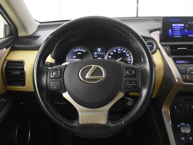 Lexus NX 300h AWD 25th Edition | Parkeersensoren | Trekhaak | Cruise Cont