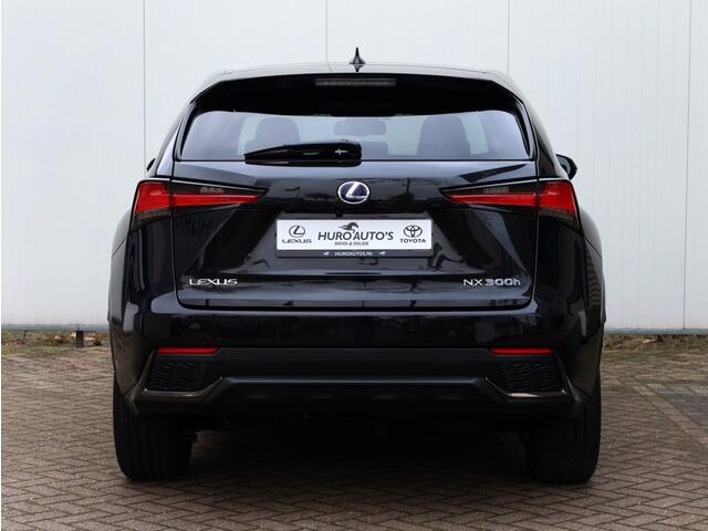 Lexus NX 300h AWD F Sport Premium | Mark Levinson | Panoramadak | Head Up