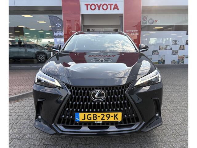 Lexus NX 450h+ AWD Luxury Line | trekhaak | Stuur + stoelverwarming |