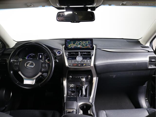 Lexus NX 300h AWD Luxury Line | Panoramadak | Trekhaak |