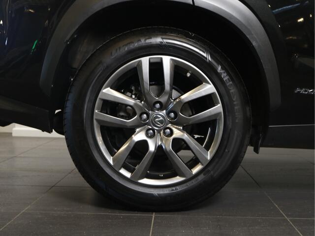 Lexus NX 300h AWD Luxury Line | Panoramadak | Trekhaak |