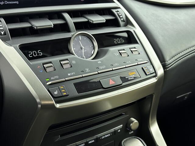Lexus NX 300h AWD Luxury Edition | 1ste eigenaar | Carplay | Stoelverwarming |