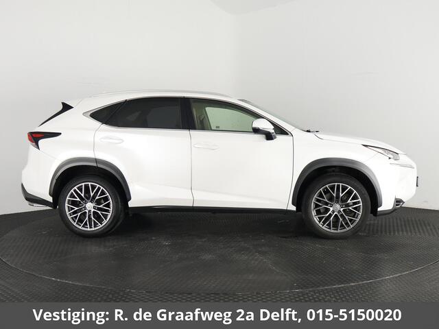 Lexus NX 200 t | Stoelverwarming & ventilatie | Memory seats | Dodehoek detectie