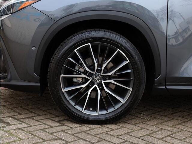 Lexus NX 350h AWD President Line | Mark Levinson | Panoramadak | Park-ass