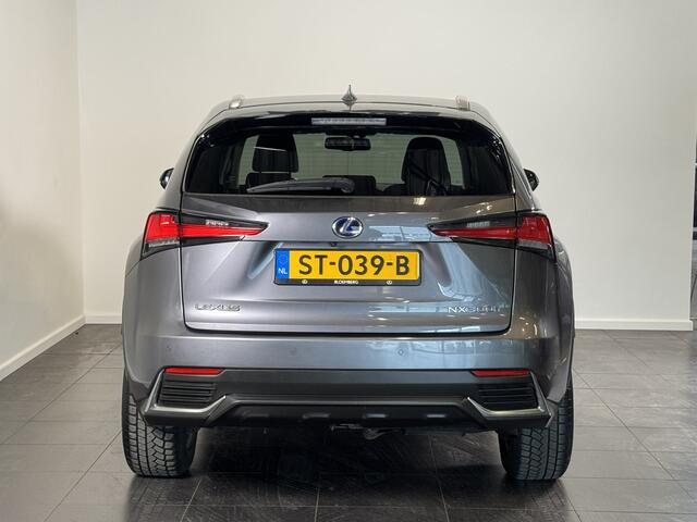 Lexus NX 300h AWD Luxury Line | Schuif-/kantel dak | Elektrische stoelen | Stoelverwarming | Camera |