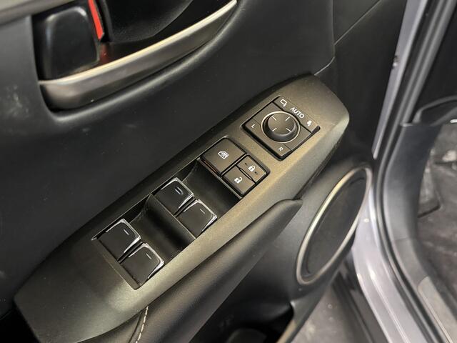 Lexus NX 300h AWD Luxury Line | Schuif-/kantel dak | Elektrische stoelen | Stoelverwarming | Camera |