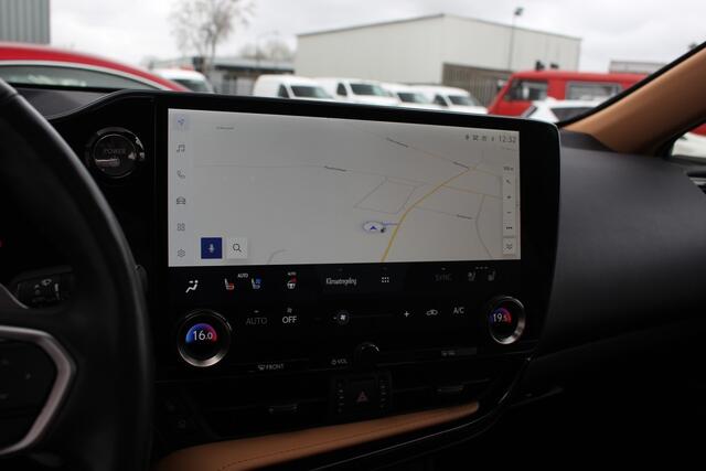 Lexus NX 450h+ AWD President Line I Open dak I 360-camera I Head up display