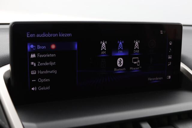 Lexus NX 300h AWD Luxury Line | BTW auto | Stoelverwarming |