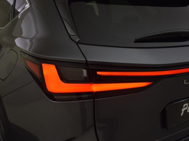 Lexus NX 450h+ AWD Luxury Line | Trekhaak | Blindspot | El. A. Klep