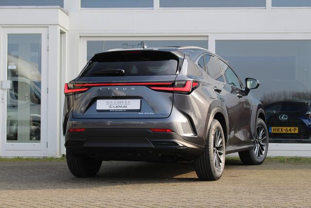 Lexus NX 450h+ AWD Luxury Line Premium I Pano I 360-camera I Fabrieksgarantie! Head up