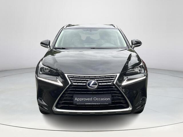 Lexus NX 300h AWD | Getint glas | Lederen bekleding | Volledige historie | Navigatiesysteem