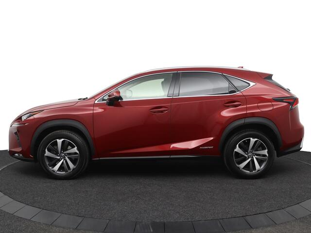 Lexus NX 300h President Line Limited | Mark Levinson | Stoelkoeling | Stoelgeheugen | Rondomzichtcamera |