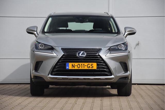 Lexus NX 300h AWD | Safety Pack | Trekhaak