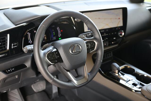 Lexus NX 450h+ AWD Overtrail E-Four