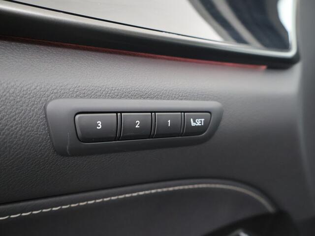 Lexus NX 450h+ AWD Launch Edition | BTW Voertuig | Blind Spot Monitor | Head-Up Display | Stoelverwarming+ stoelventilatie | Elektrische stoel + geheugen | Elektrische achterklep |
