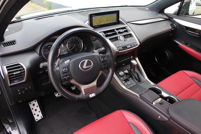 Lexus NX 300h Hybrid AWD F Sport Premium I Facelift I Mark Lev. I Pano I Applecarplay