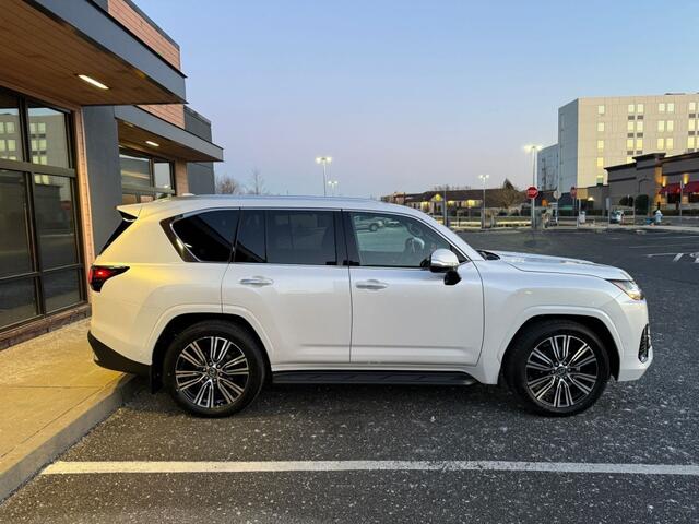 Lexus Overige lX 700H Luxury